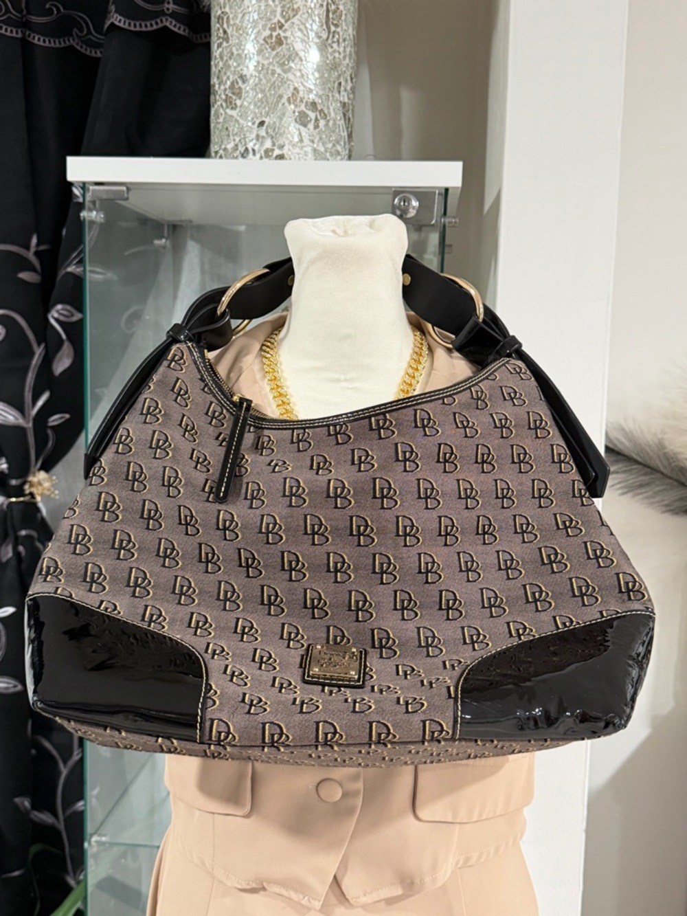 Dooney & Bourke handbag